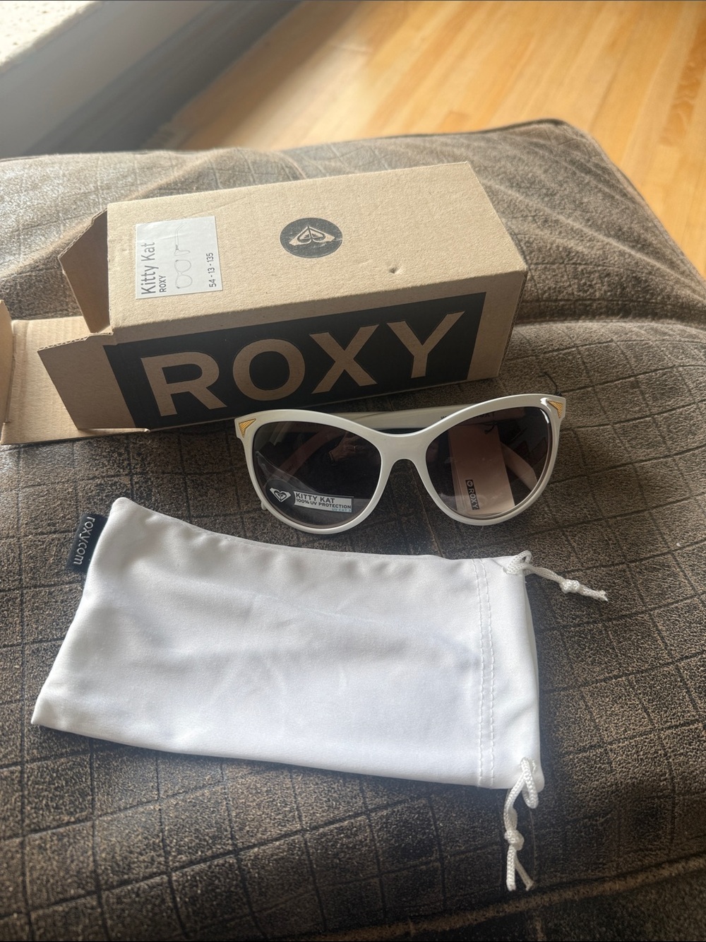 Roxy White Cat-Eye Sunglasses with Dark Lenses